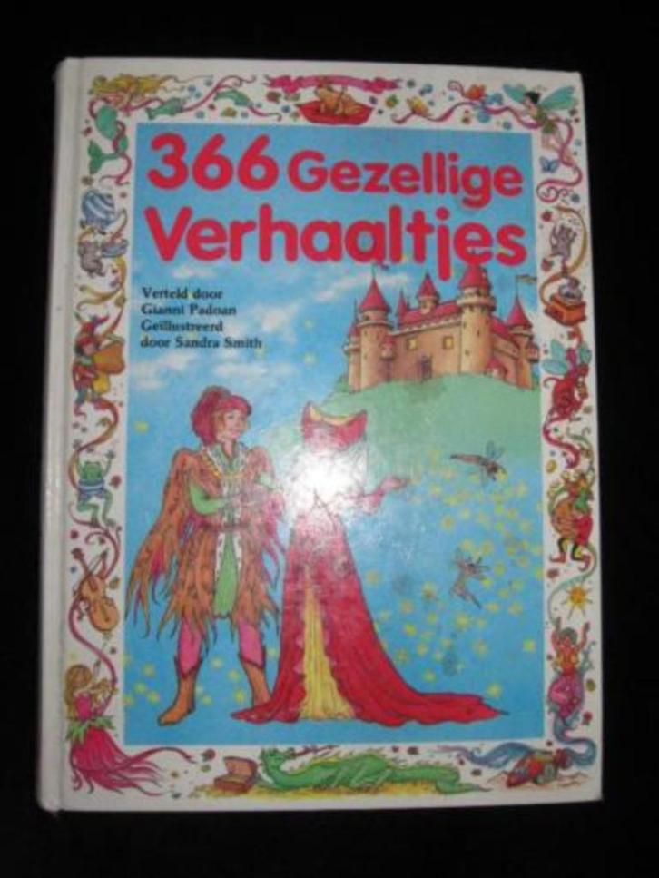 366 Gezellige verhaaltjes, Boeken, Sprookjes en Fabels, Zo goed als nieuw, Ophalen of Verzenden