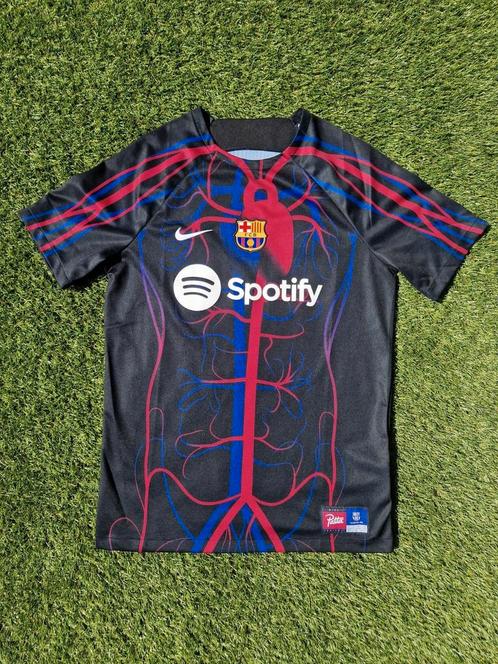 Nike Patta Barcelona trainingsshirt 2023 shirt, Kleding | Heren, Sportkleding, Zo goed als nieuw, Voetbal, Maat 48/50 (M), Zwart