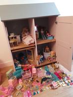 Groot barbiehuis met heel veel accessoires, Kinderen en Baby's, Speelgoed | Poppenhuizen, Gebruikt, Ophalen