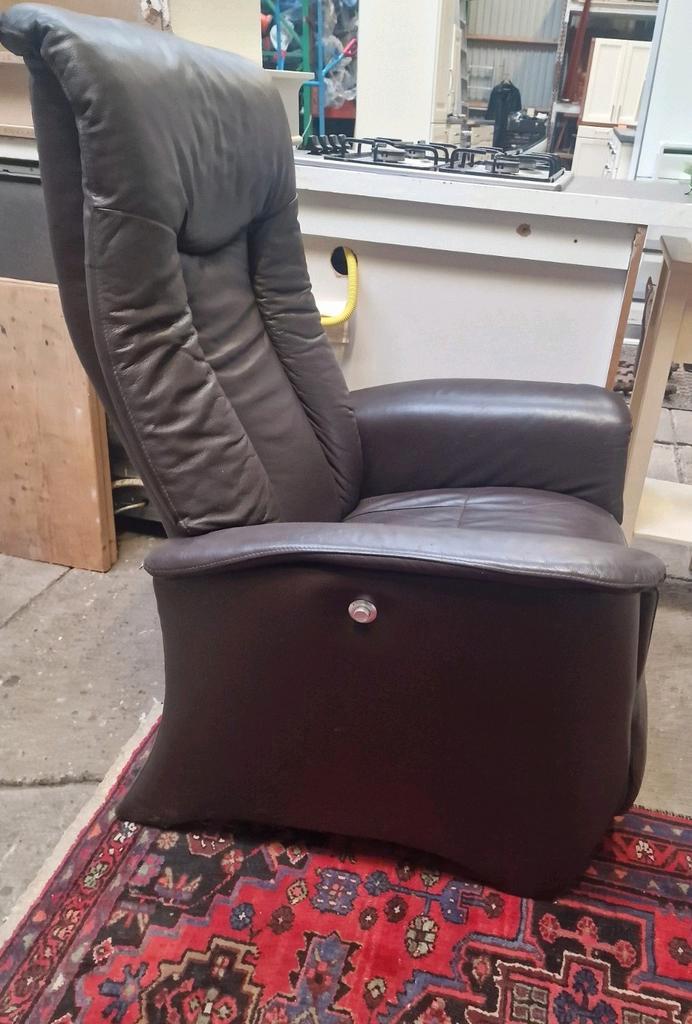 Lederen relax fauteuil deens design hjort knudsen, Huis en Inrichting, Fauteuils, Zo goed als nieuw, Minder dan 50 cm, Ophalen
