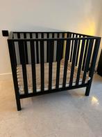 Verstelbare zwarte TWG box, Kinderen en Baby's, Boxen, Ophalen of Verzenden, Zo goed als nieuw