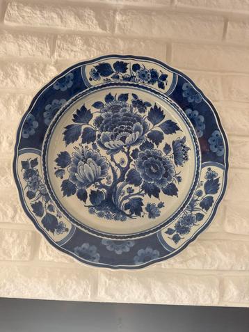 Antieke delfts Blauw Schaal met Bloemmotief Wandbord beschikbaar voor biedingen