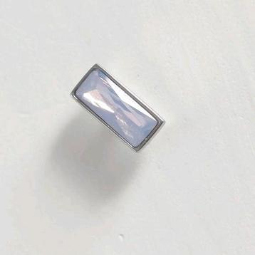 Zilverkleurige Melano twisted rectangle pink opal beschikbaar voor biedingen