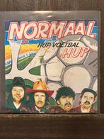 Normaal - Hup Voetbal Hup Single, Gebruikt, 7 inch, Single, Ophalen of Verzenden