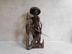 Houtsnijwerk 29 cm. Boer Java of Bali, Antiek en Kunst, Kunst | Beelden en Houtsnijwerken, Ophalen of Verzenden