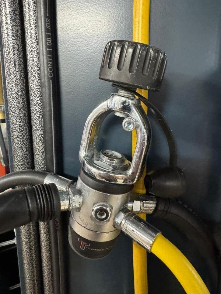 Automatensets Mares M12-Proton en Aqualung Titan LX, Watersport en Boten, Duiken, Zo goed als nieuw, Ophalen of Verzenden