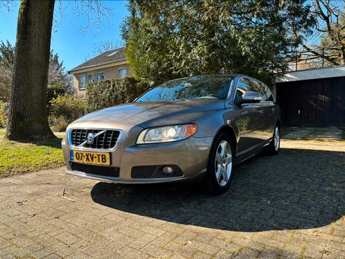 Volvo V70 2.5 T AUT 2007 Summum Grijs, Xenon, PDC, Dynaudio, Auto's, Volvo, Bedrijf, V70, ABS, Airbags, Airconditioning, Alarm