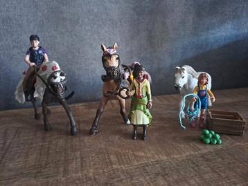 Schleich paarden met ruiter/verzorger beschikbaar voor biedingen