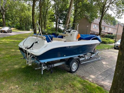 Saver 540 consoleboot, Watersport en Boten, Vis- en Consoleboten, 3 tot 6 meter, Benzine, Buitenboordmotor, Polyester, Ophalen
