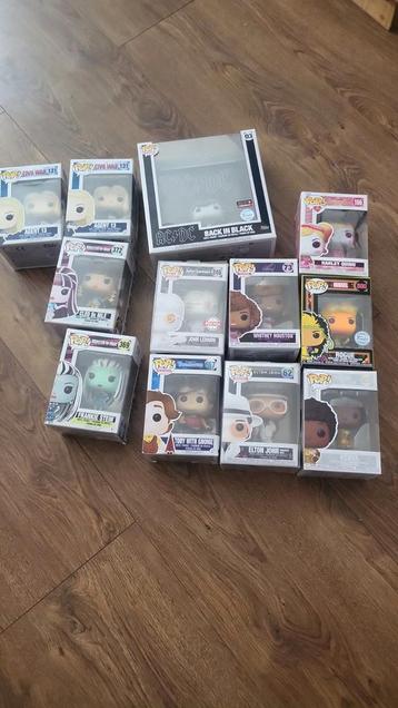 Funko Pops Collectie - 12 Stuks beschikbaar voor biedingen