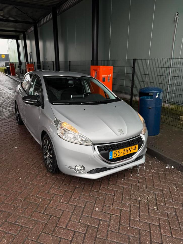 Peugeot 208 1.2 VTi 82PK 5D (102g) 2012 Grijs, Auto's, Peugeot, Particulier, Airbags, Airconditioning, Android Auto, Apple Carplay