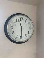 Ikea klok Bravur 59cm, Ophalen, Zo goed als nieuw, Analoog, Wandklok