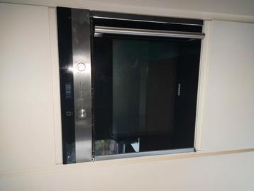 Siemens 60cm breed beschikbaar voor biedingen