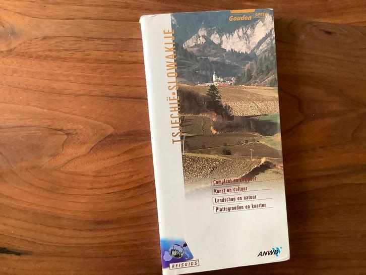 Tsjechie SLowakije ANWB GOUD reisgids 334pg, Boeken, Reisgidsen, Zo goed als nieuw, Reisgids of -boek, Europa, ANWB, Ophalen of Verzenden