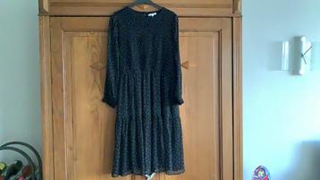 🍀Paprika jurkje maat 3🍀 beschikbaar voor biedingen