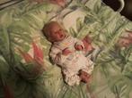 Reborn babypop met geplakte wijsvinger, Kinderen en Baby's, Ophalen of Verzenden, Zo goed als nieuw, Babypop