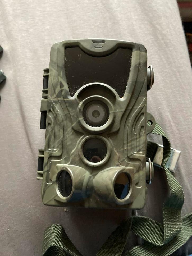 Strex wildcamera met twee sets batterijen, Audio, Tv en Foto, Videobewaking, Gebruikt, Buitencamera, Ophalen of Verzenden