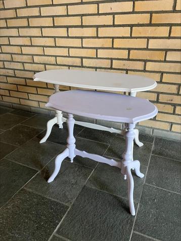 Mooie houten bijzettafels (set) beschikbaar voor biedingen