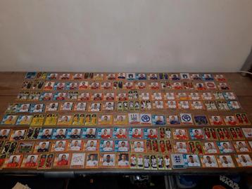 Grote verzameling panini en topps albums met extra plaatjes  beschikbaar voor biedingen