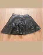 Forever 21 zwart lederlook rok, Kleding | Dames, Maat 38/40 (M), Zwart, Ophalen of Verzenden, Zo goed als nieuw