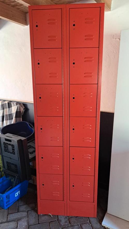 3 x metalen kasten met kluisjes. Prijs is per stuk!, Huis en Inrichting, Kasten | Lockerkasten, Zo goed als nieuw, Ophalen