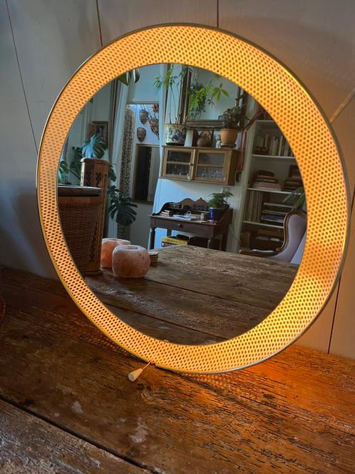 Mathieu Matégot vintage wand spiegel lamp / Artimeta / 1950, Huis en Inrichting, Woonaccessoires | Spiegels, Gebruikt, Minder dan 50 cm