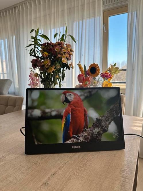 Philips Portable Monitor 3000, Computers en Software, Monitoren, Zo goed als nieuw, USB-C, IPS, Ophalen of Verzenden
