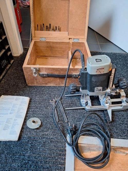 Bovenfrees Elu MOF96 E + accessoires in houten koffer, Doe-het-zelf en Verbouw, Gereedschap | Freesmachines, Gebruikt, Bovenfrees