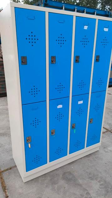 Lockerkast met 8 vakken kan gebracht worden tegen meerprijs  beschikbaar voor biedingen
