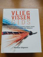 2 boeken over vliegvissen, Ophalen, Zo goed als nieuw, Overige typen