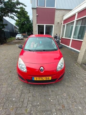 Renault Twingo 1.1 2008 Rood beschikbaar voor biedingen