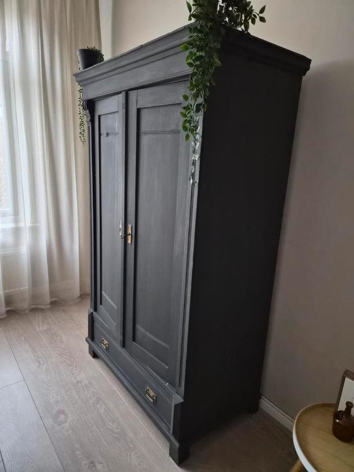 Mooie buffetkast te koop!, Huis en Inrichting, Kasten | Buffetkasten, Gebruikt, 150 tot 200 cm, 100 tot 150 cm, 50 tot 75 cm, Met lade(s)