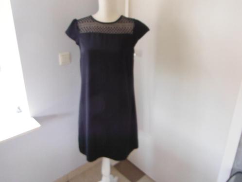 Nieuw zwart jurkje met kant van Zara, mt M, Kleding | Dames, Jurken, Nieuw, Maat 38/40 (M), Zwart, Boven de knie, Verzenden