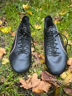 Puma voetbalschoenen maat 42, Sport en Fitness, Schoenen, Maat L, Ophalen of Verzenden, Zo goed als nieuw