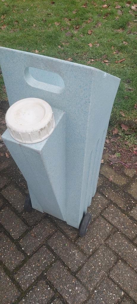 Te huur mobiele plaszuil., Tuin en Terras, Partytenten, Zo goed als nieuw, Partytent, Minder dan 5 meter, Minder dan 4 meter, Ophalen of Verzenden