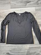 Zwarte top lange mouwen cut-out details maat 40/42, Kleding | Dames, T-shirts, Maat 38/40 (M), Zwart, Ophalen of Verzenden, Zo goed als nieuw