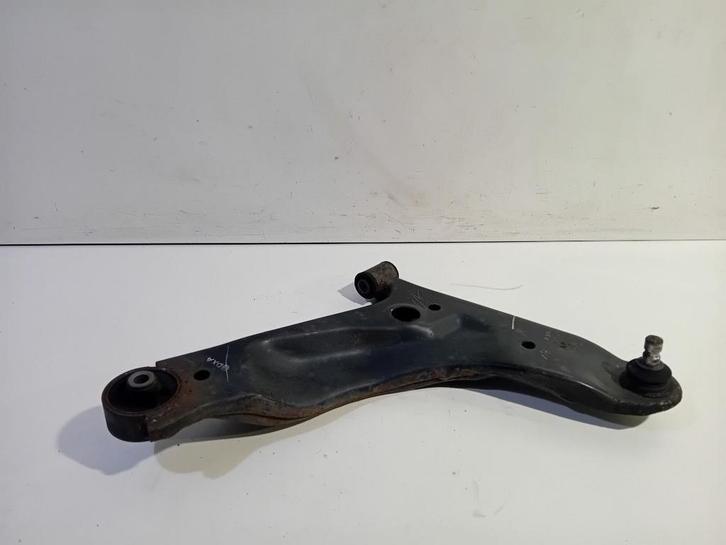 Draagarm rechts voor Hyundai i10, Auto-onderdelen, Ophanging en Onderstel, Hyundai, Gebruikt, Herkomst onderdeel bekend, 12 maanden garantie