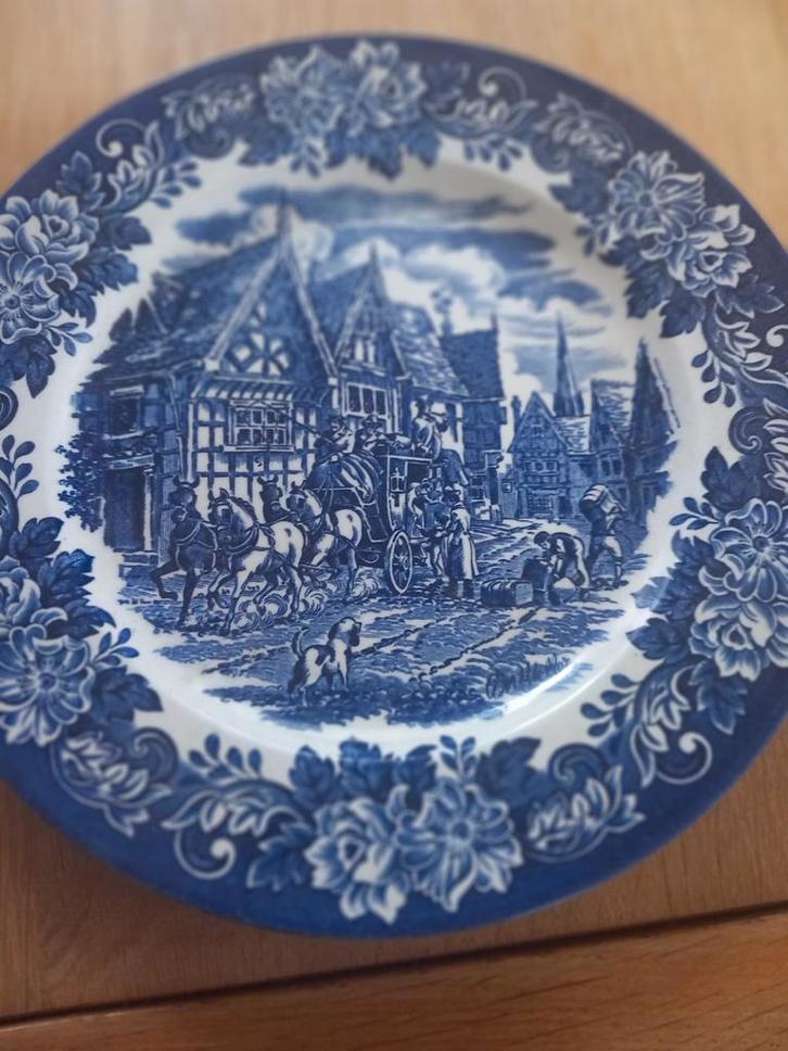 Gebakstel Charles Dickens, Antiek en Kunst, Antiek | Wandborden en Tegels, Ophalen