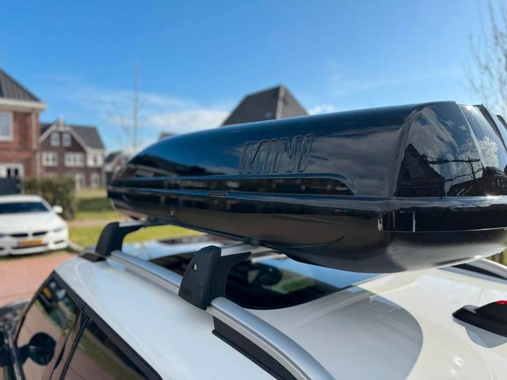 Te huur: dakkoffer en dragers Mini Countryman F60 en F54, Auto diversen, Dakkoffers, Zo goed als nieuw, Ophalen