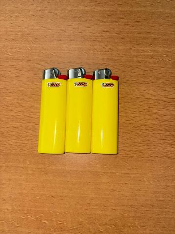 BIC aanstekers geel 3 stuks beschikbaar voor biedingen