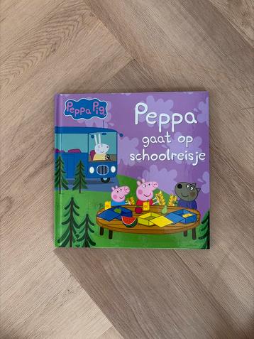 Peppa Pig gaat op schoolreisje - Kinderboek beschikbaar voor biedingen