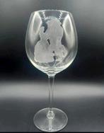 Mooi groot wijnglas Beauty and the Beast.
Handgemaakt, Gevondenengemaakt@gmail.com, Beeldje of Figuurtje, Nieuw, Gevonden en gemaakt