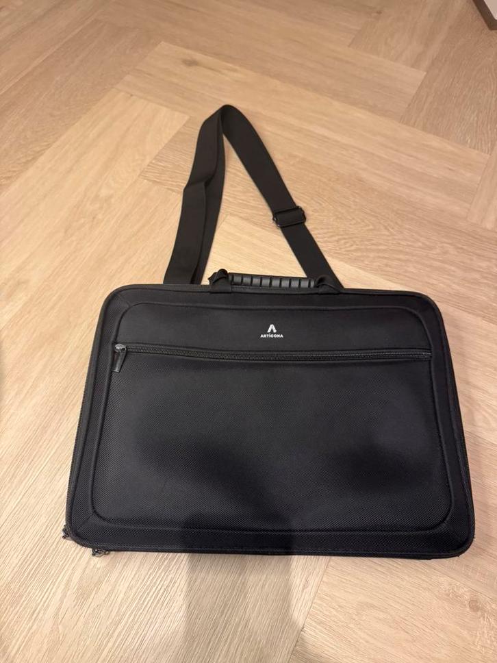 ARTICONA Slim 39.6cm/15.6" Sleeve, Computers en Software, Laptoptassen, Zo goed als nieuw, 15 inch, Ophalen of Verzenden