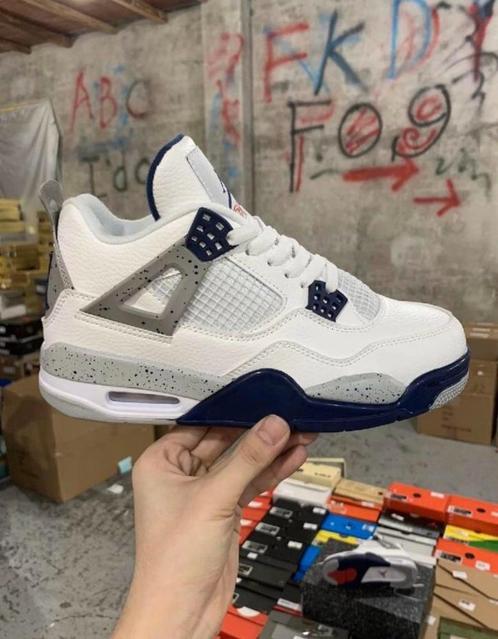 Air Jordan 4 Midnight Navy | Maat 37, Kleding | Heren, Schoenen, Nieuw, Ophalen of Verzenden