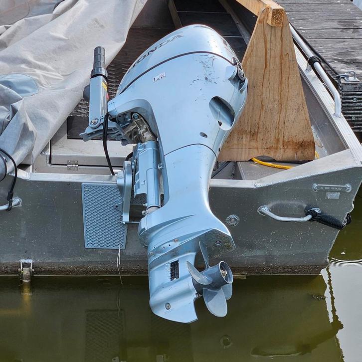 Honda buitenboordmotor 10 pk als nieuw, Watersport en Boten, Buiten- en Binnenboordmotoren, Zo goed als nieuw, Benzine, Buitenboordmotor