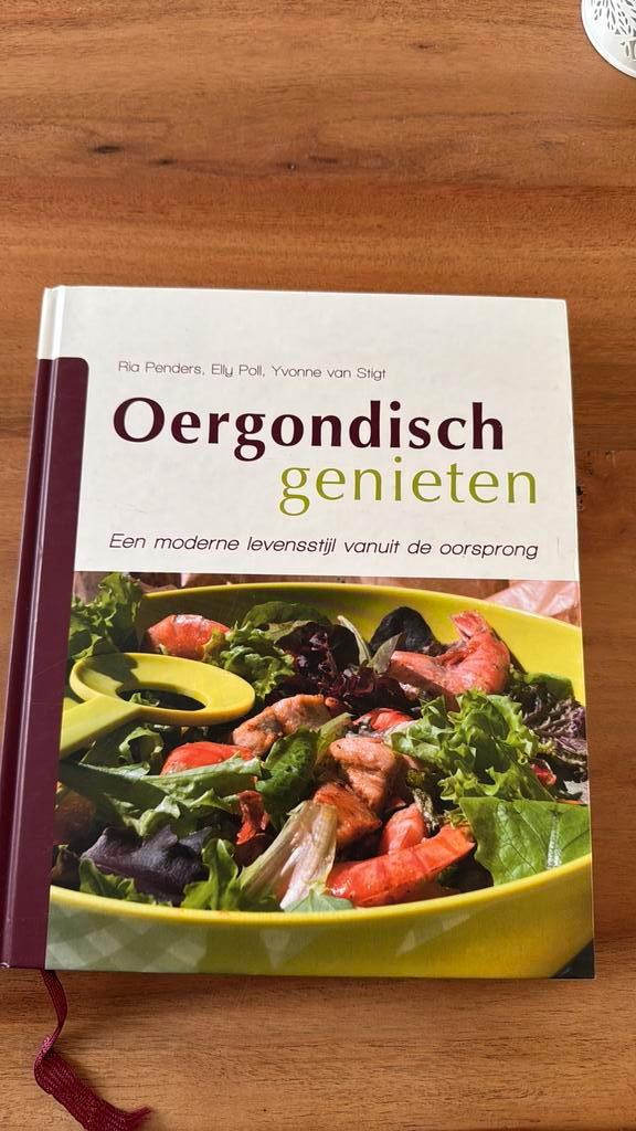 Ria Penders - Oergondisch genieten, Boeken, Kookboeken, Zo goed als nieuw, Ophalen of Verzenden