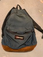 Eastpak Rugzak Suède Onderkant, Gebruikt, 25 tot 40 cm, Ophalen of Verzenden, 30 tot 45 cm