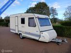 Adria 4250 TK, 5-Slaapplaatsen, Stapelbed Nette Caravan!, Caravans en Kamperen, Caravans, Overige typen, Rondzit, Bedrijf, 750 - 1000 kg
