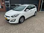Hyundai i30 1.6 GDI Wagon 2013 NIEUWE APK|AIRCO|TREKHAAK, Voorwielaandrijving, Euro 5, Stof, 4 cilinders