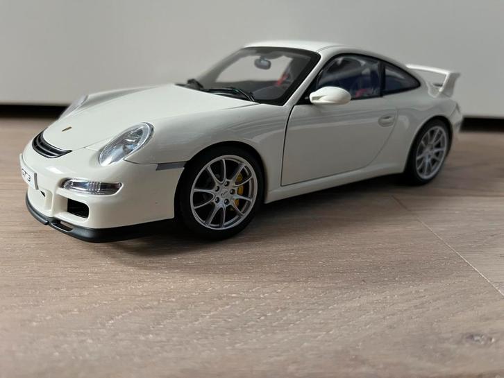 Porsche 997 GT3 wit Autoart 1:18, Hobby en Vrije tijd, Modelauto's | 1:18, Zo goed als nieuw, Auto, Autoart, Ophalen of Verzenden